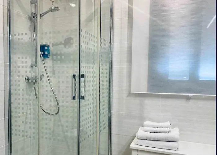 V Morales & Arnal 론다